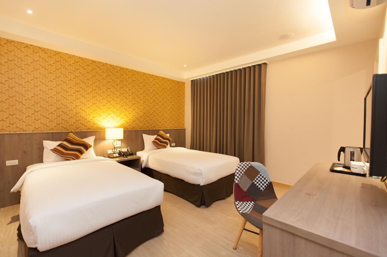 Tc Hotel - Hualien Zhongxiao Екстериор снимка